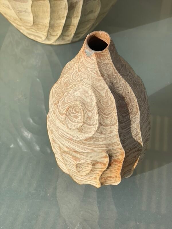 Hidden - Capsule